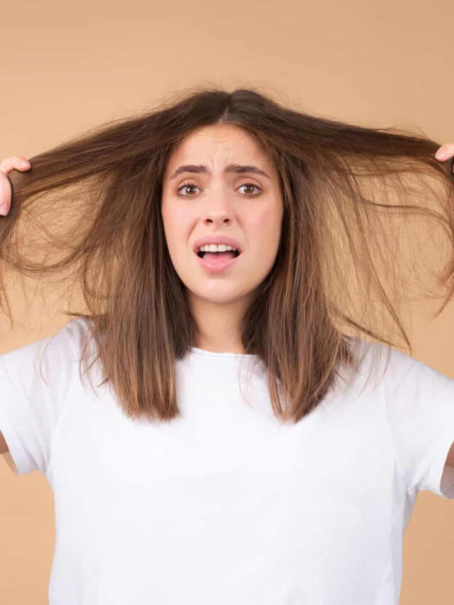 Anti-frizz hacks that will leave your hair shiny and smooth