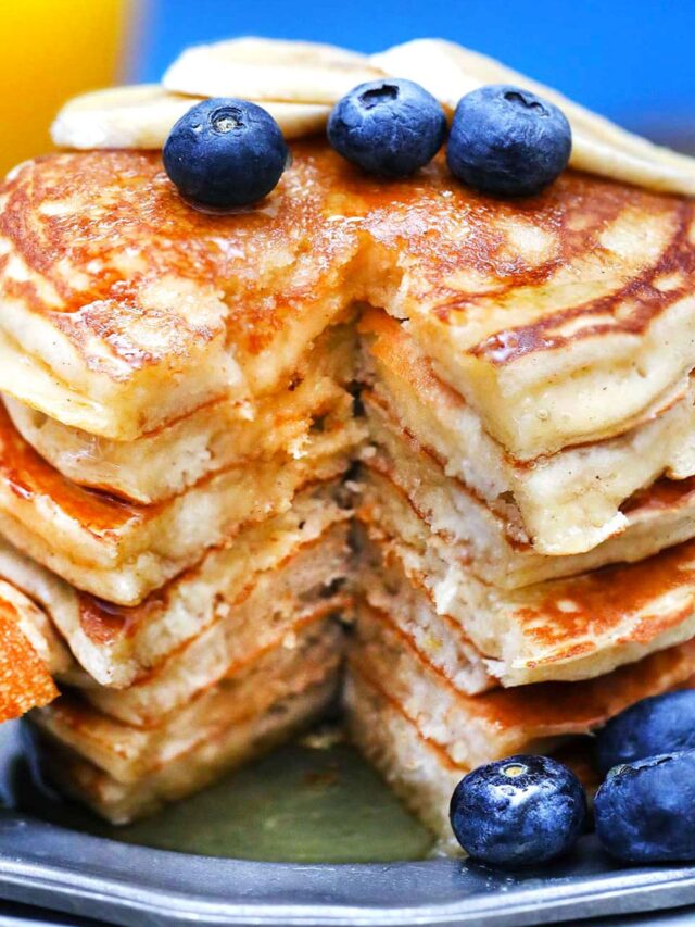 Greek Yogurt Pancakes with Currants and Honey